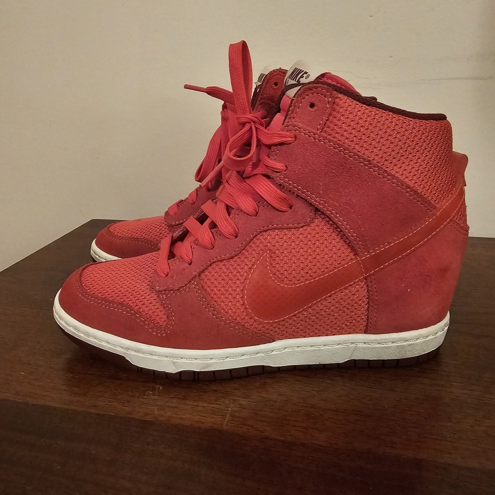 Nike Dunk Sky Hi Mesh Sneakers 644877-600 Womens 7.5 Pink Red Hidden Wedge - Picture 2 of 10